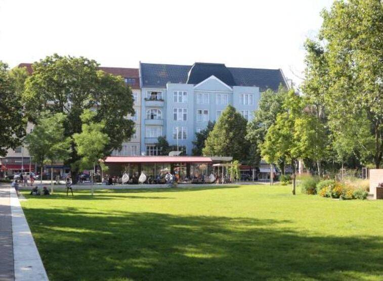 Frisch renovierte und helle 2-Zimmer-Wohnung mit Tageslichtbad in Nürnberg, 90408 Nürnberg (Großreuth h. d. Veste Gärten h. d. Veste Maxfeld Nordbahnhof Sankt Johannis)