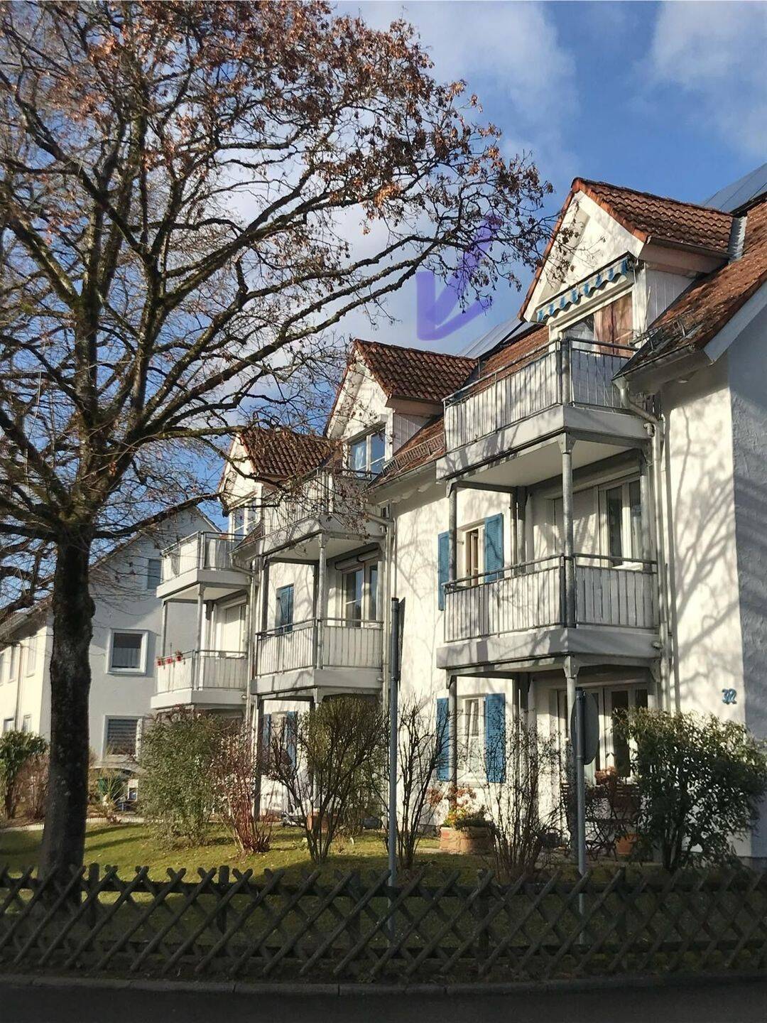 Gemütliche, helle, 1,5 Zimmer Dachwohnung in Owingen, 88696 Owingen