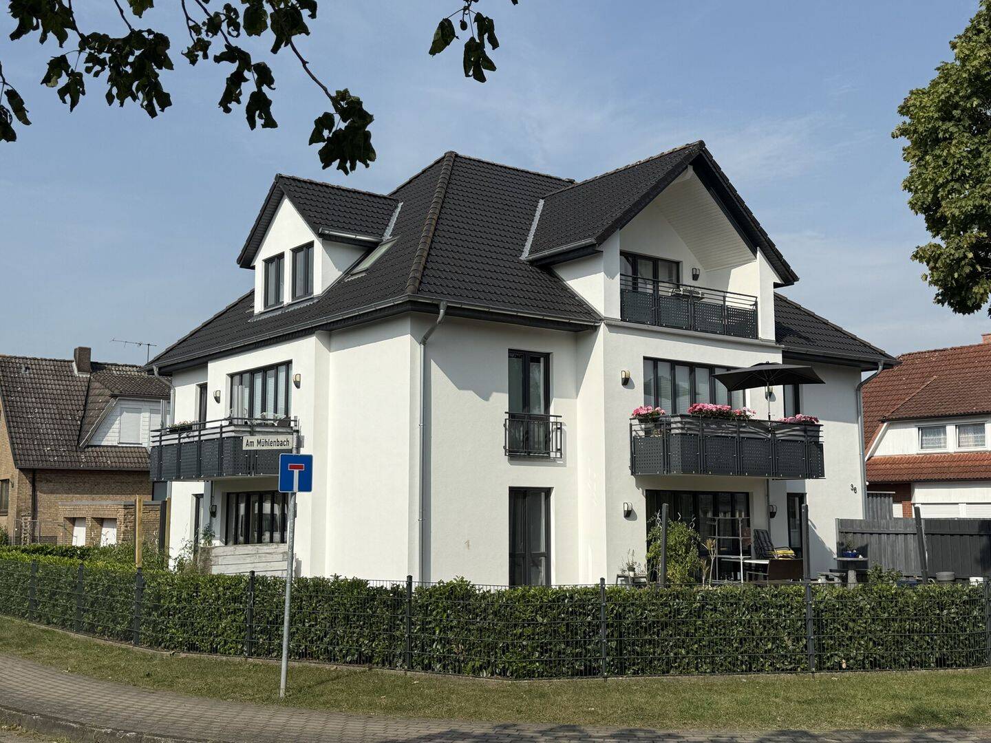 Langwedel – Neuwertiges Mehrfamilienhaus in ruhiger und zentraler Lage!, 27299 Langwedel