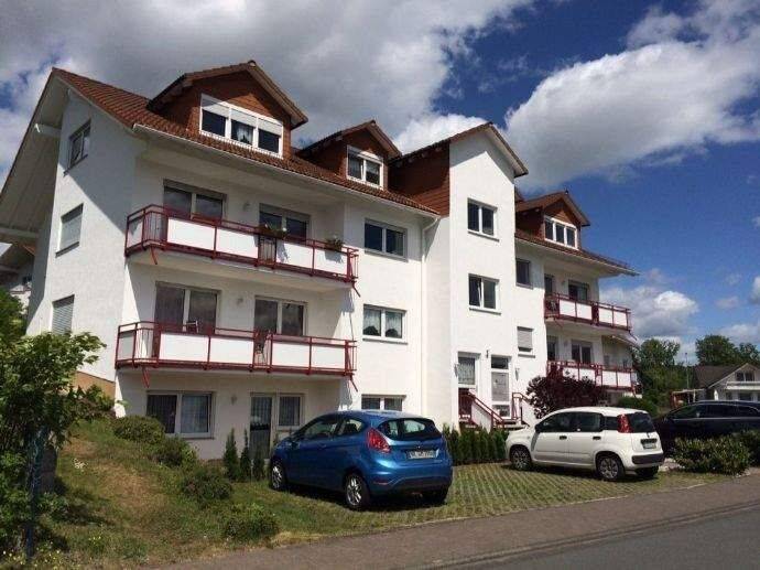 Kürzlich renovierte 4-Raum-Wohnung in Traumlage, 35080 Bad Endbach