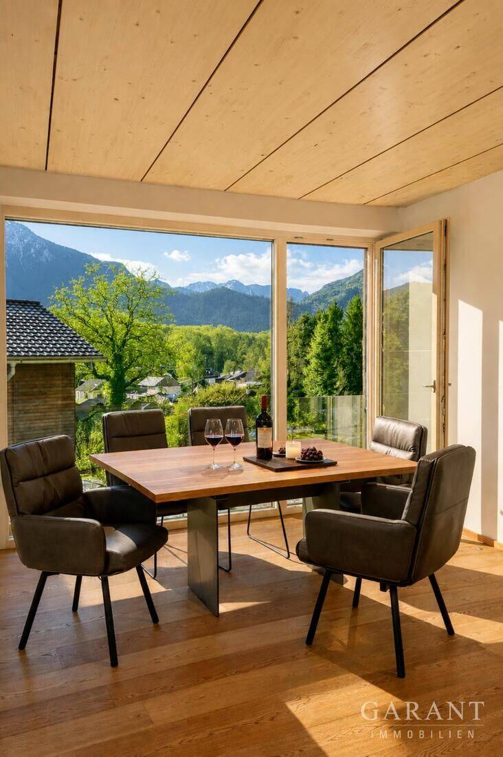 Zwischen Bergen und Himmel, exklusive Panorama-Wohnung mit privatem Liftzugang, 83435 Bad Reichenhall