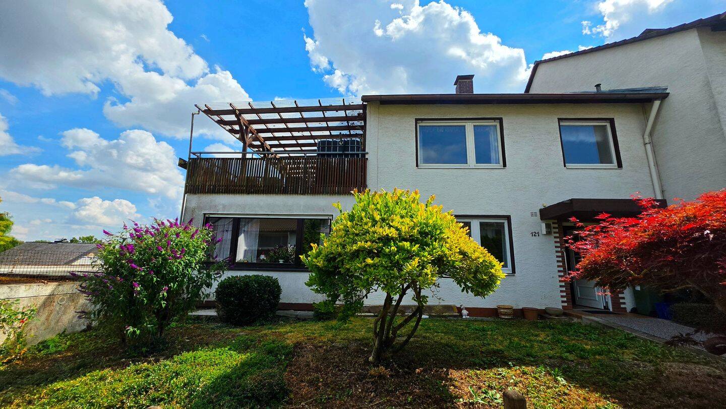 Reihenendhaus mit großzügigem Anbau in Sinsheim-Ost, 74889 Sinsheim