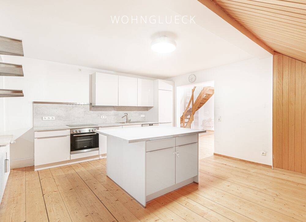 HELLE MAISONETTE-WOHNUNG MIT 4 ZIMMERN IN ZENTRALER AUGSBURGER LAGE, 86152 Augsburg (Innenstadt)