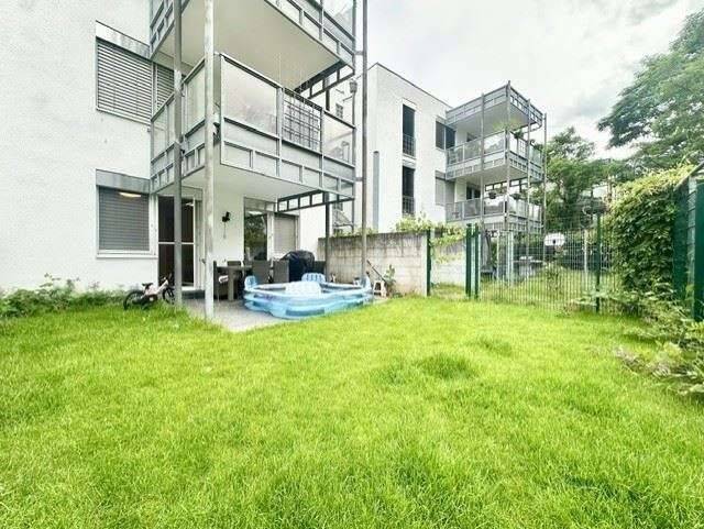 Ihr Familienglück beginnt hier: Exklusive Terrassenwohnung mit Traumgarten in Steinberg, 63128 Dietzenbach