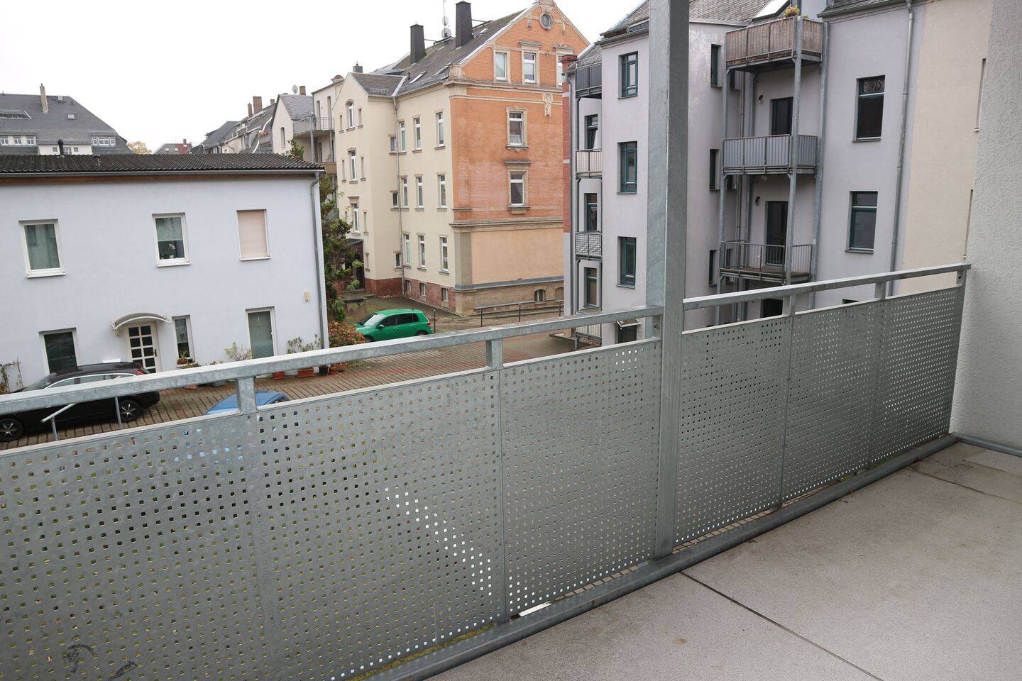 TOP-Whg. im 1.OG / Laminat / Balkon u.v.m. – Chemnitz – Bild 1 von 3