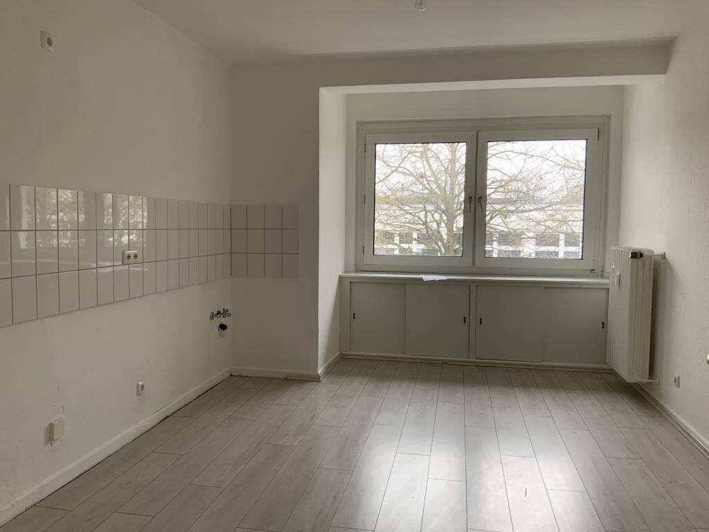 Attraktive 2-Zimmer-Etagenwohnung in Gelsenkirchen ideal für abwechslungsreiches Wohnen, 45888 Gelsenkirchen (Bulmke-Hüllen)