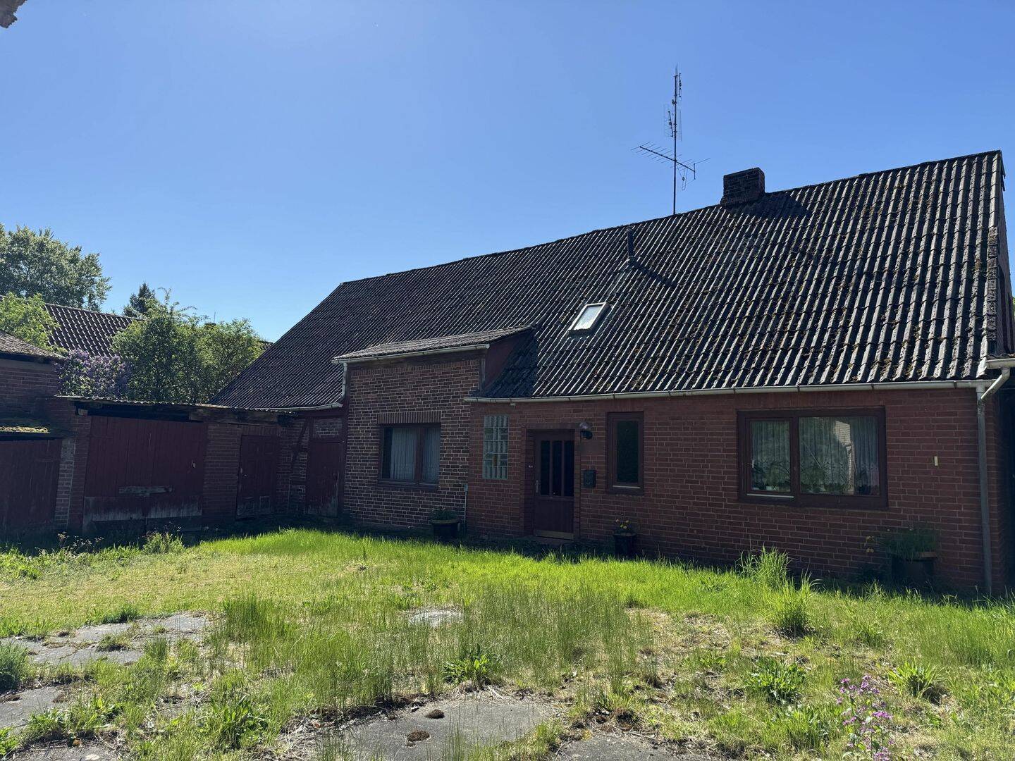Großzügiges, ehemaliges Bauernhaus mit Nebengebäuden und viel Potenzial in ländlicher Lage, 29484 Langendorf