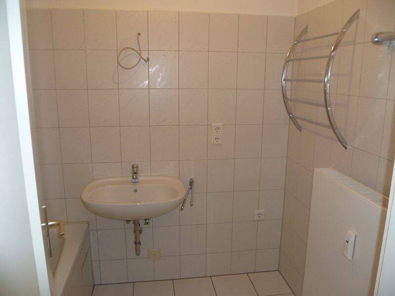 image-72798562