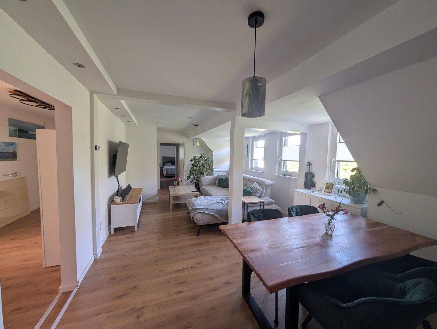 Exklusive Eigentumswohnung mit Kamin, Smart Home und neuer Einbauküche, 27570 Bremerhaven (Geestemünde)