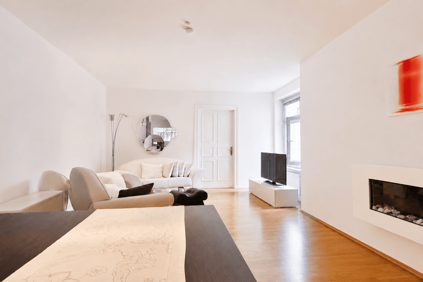 MITTEN IN MITTE-Helle-2-Zi.-Wohnung im 4.OG-VERMIETET, 10115 Berlin (Mitte Wedding)