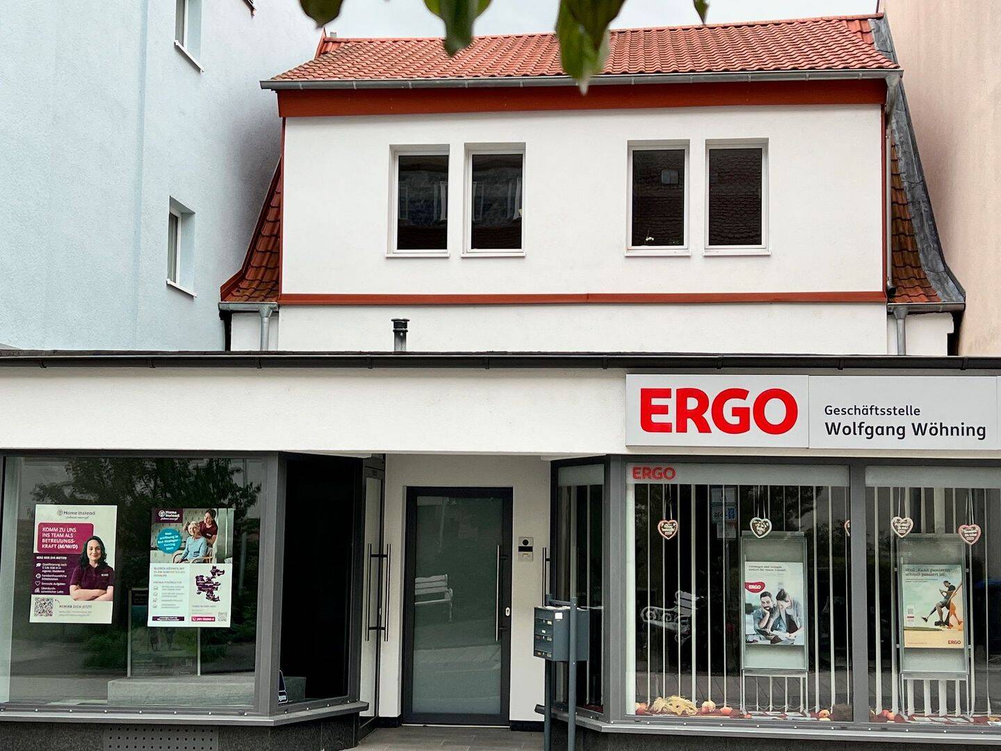 Wohn- und Geschäftshaus (Wohneinheit, 64 m² + 2 Läden, 40 m²+69 m²) im Zentrum von Bad Kissingen, 97688 Bad Kissingen