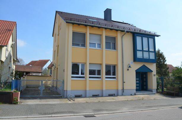Schöne EG 2-Zimmer-Wohnung mit  Keller & Stellplatz, 76764 Rheinzabern