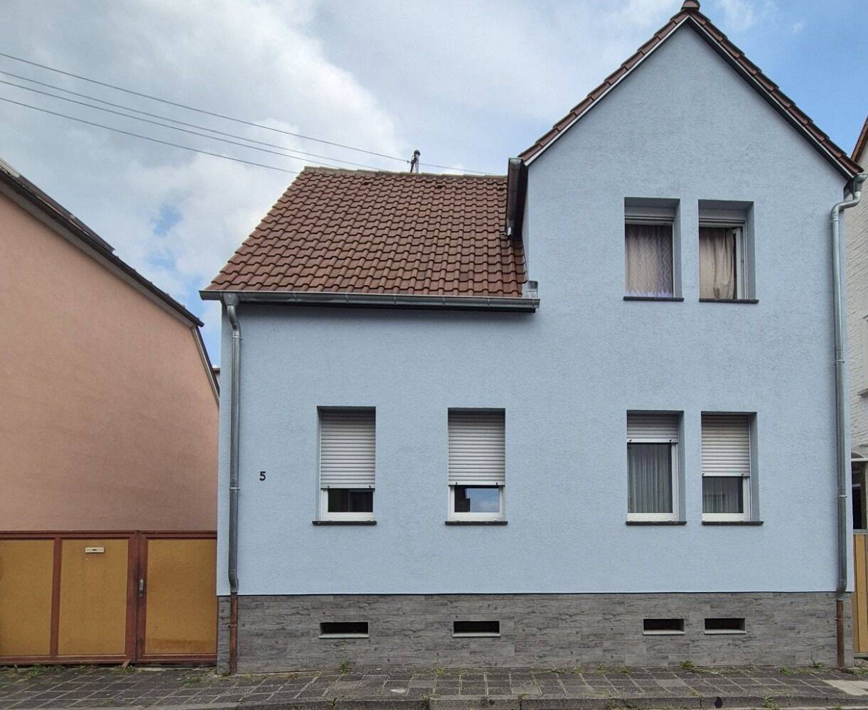 Energetisch Modernisiertes Wohnhaus mit Garten, 67071 Ludwigshafen am Rhein (Oggersheim Ruchheim)
