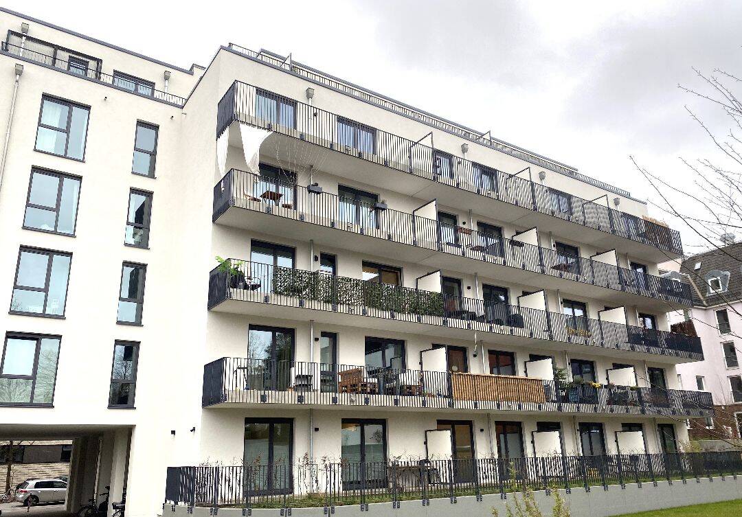 Ihr neues Zuhause! Moderne 2-Zimmer Wohnung mit Balkon , frei ab sofort!, 22769 Hamburg (Altona)