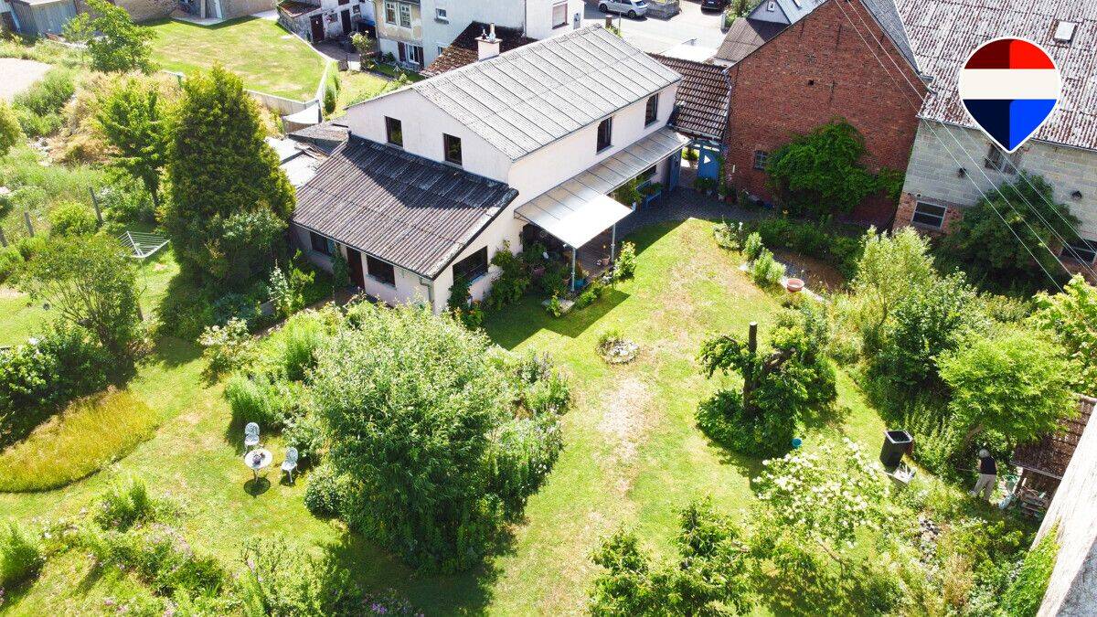 Charmantes Einfamilienhaus mit großem Garten und Scheune in Schönborn, 56370 Schönborn