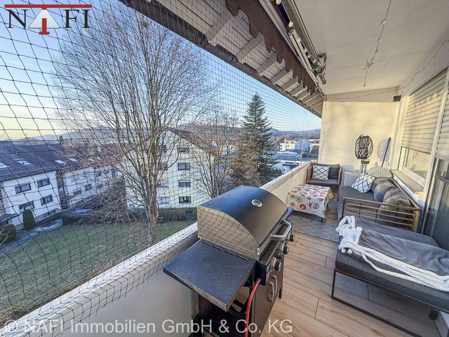 *Wohnen mit Wohlfühlcharakter: Großzügige, helle 3-4-Zimmer-Wohnung in gefragter Wohnlage*, 73072 Donzdorf