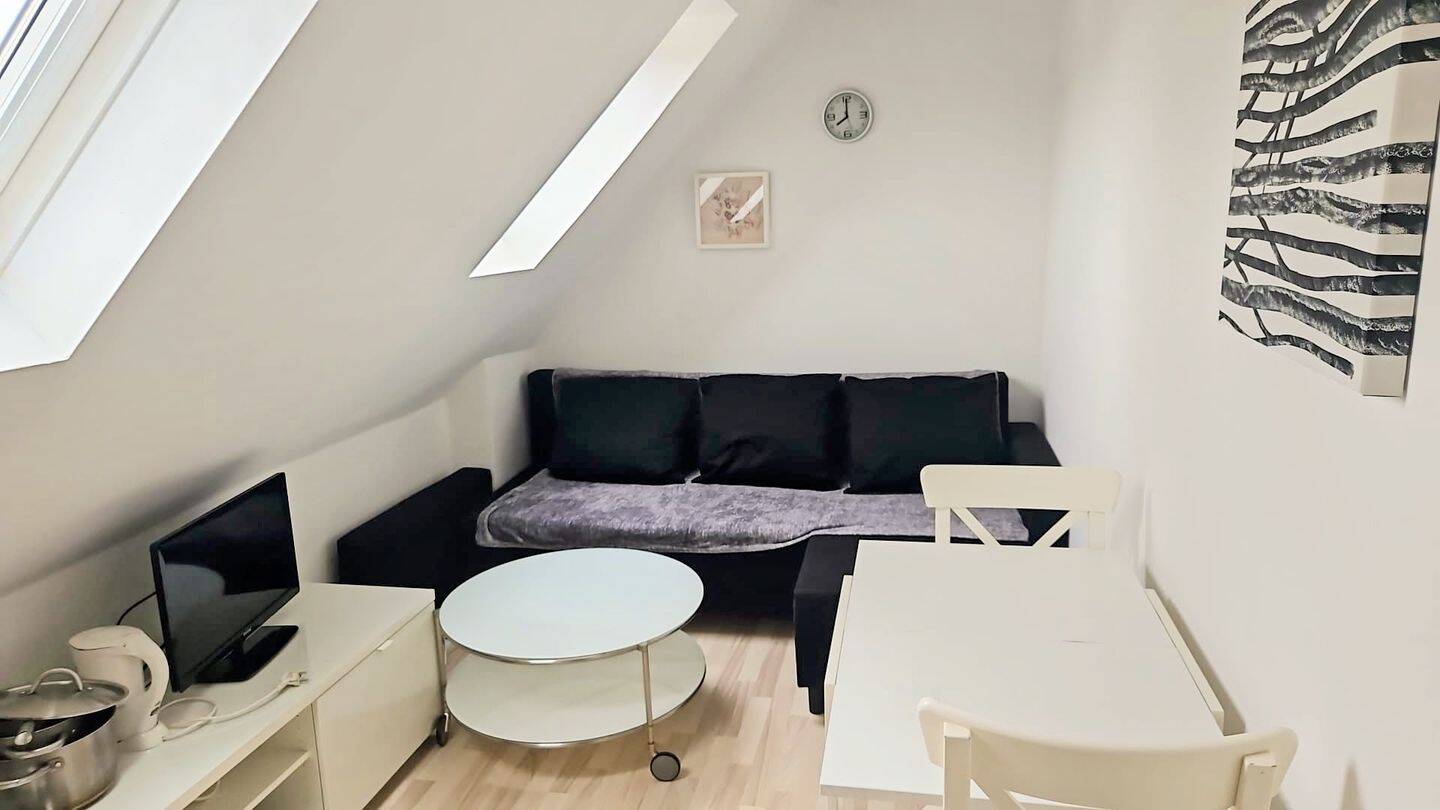 Single-Apartment in Pempelfort im 5. OG, 40479 Düsseldorf (Derendorf Pempelfort)
