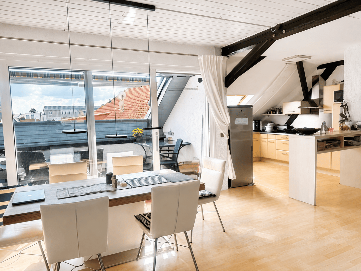 Gemütliche Dachgeschosswohnung mit sonniger Loggia, 67269 Grünstadt