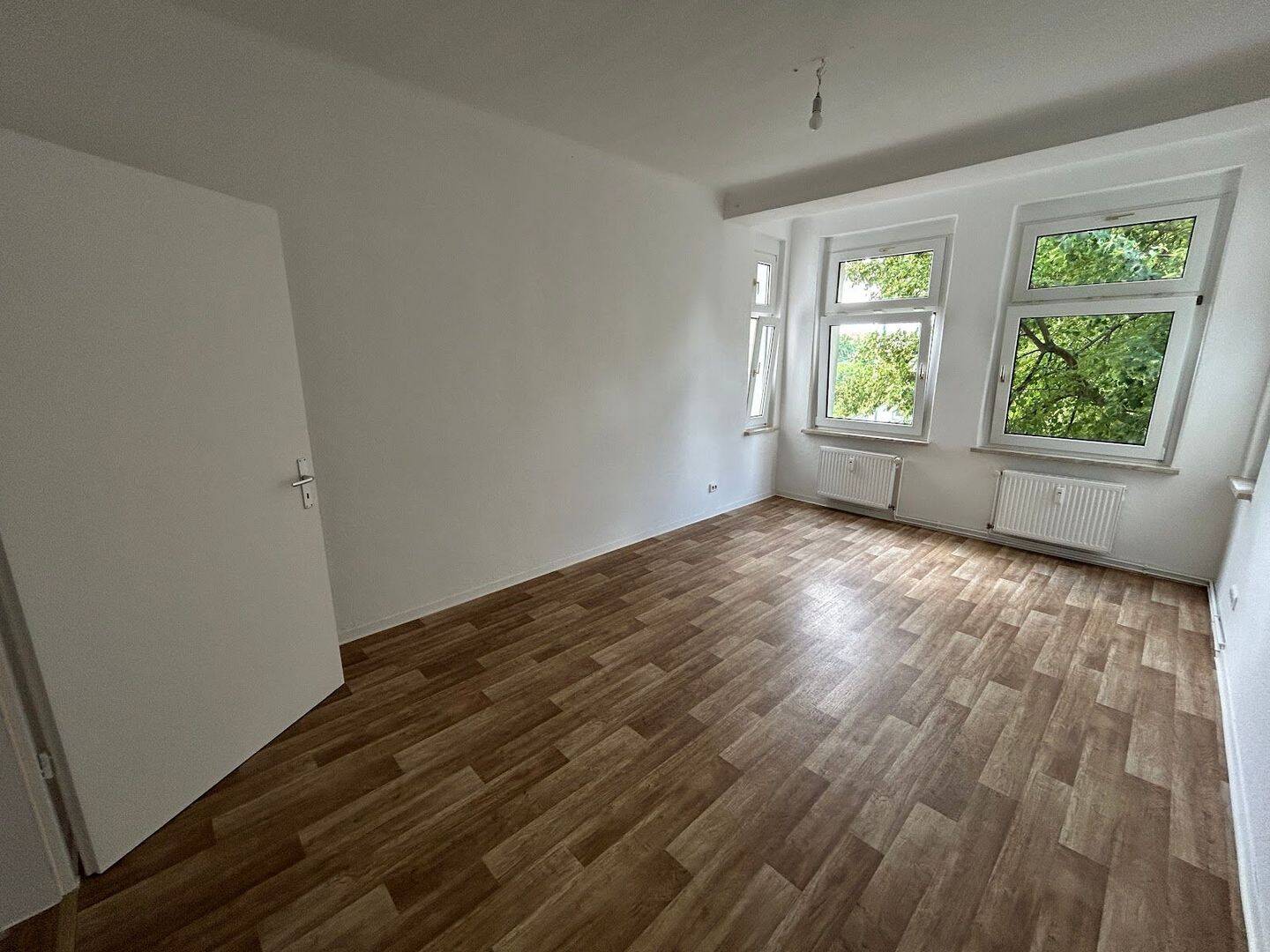 Frisch renovierte 2-Zimmer-Wohnung sucht Sie!, 39116 Magdeburg (Beyendorfer Grund Lemsdorf Ottersleben Sudenburg)
