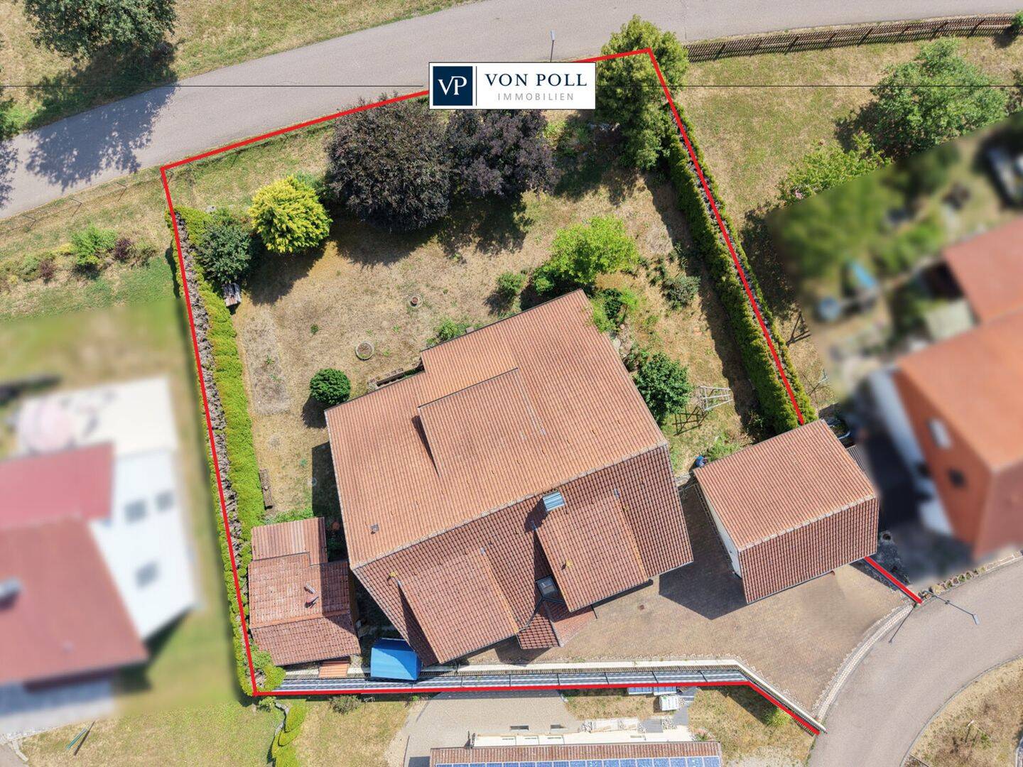 Wohnen mit Weitblick“ – Gepflegtes Zweifamilienhaus mit großem Grundstück und Doppelgarage, 74423 Obersontheim
