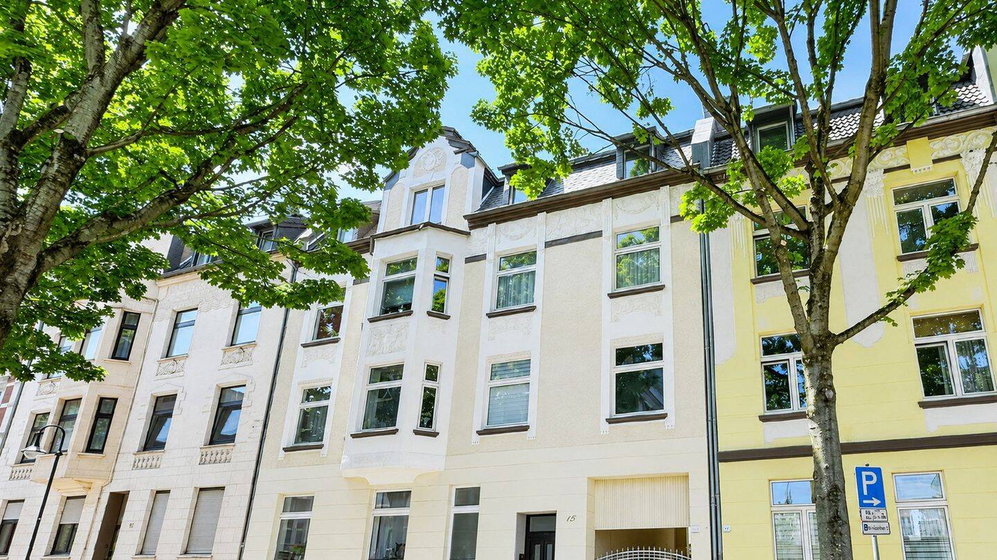 Altbau zum Verlieben – helle 2-Zimmer-Wohnung mit Balkon und Garage in bester Innenstadtlage, 44623 Herne (Baukau-Ost Herne-Mitte Herne-Süd)