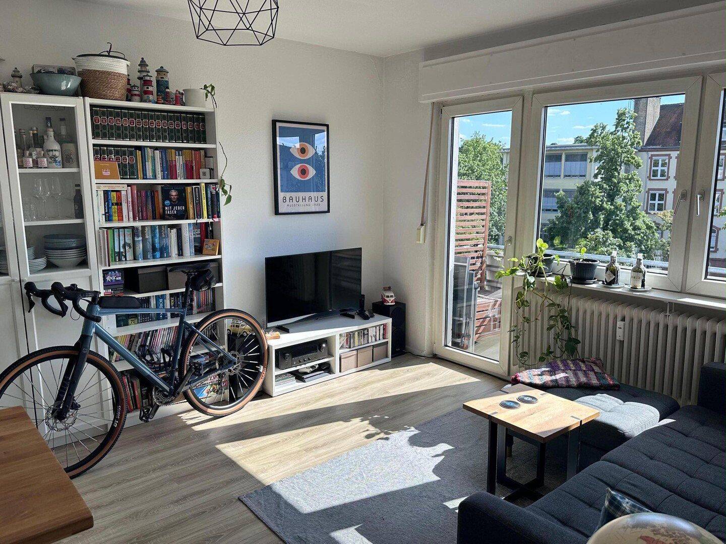 Helle 2ZKB Wohnung in zentraler Lage zu vermieten, 68167 Mannheim (Neckarstadt Wohlgelegen)