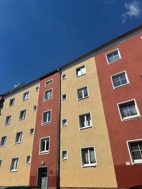 2-Raum Wohnung mit Balkon in Stadtfeld. – Magdeburg – Bild 1 von 3