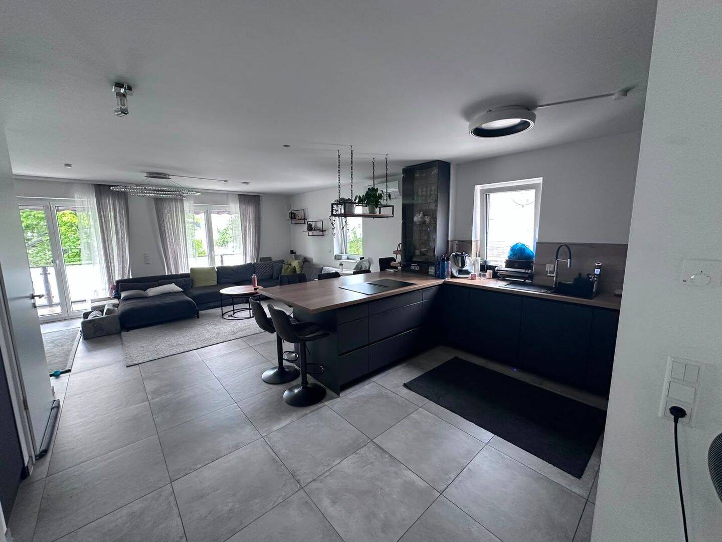 Mietwohnung, 5 Zimmer, 136 m², in Offenbach am Main, 63075 Offenbach am Main (Bürgel Offenbach am Main Rumpenheim Waldheim)