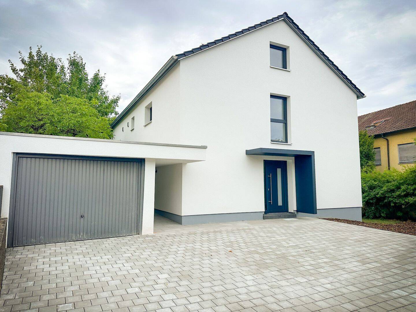 Kernsaniertes Einfamilienhaus mit Südgarten in Bestlage – Würzburg Frauenland