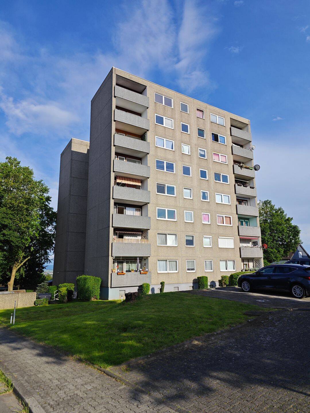 3-ZKB Wohnung mit Balkon und Herkulesblick in ruhiger Lage in Vellmar-West, 34246 Vellmar (Hof Mondschirm)