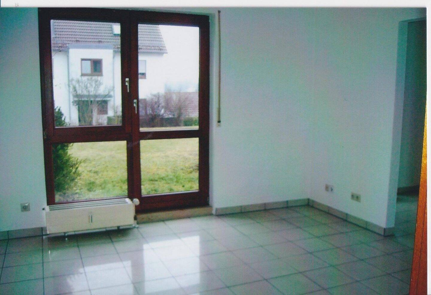 1,5-Zi-Wohnung mit Gartenzugang, 20qm Hobbyraum, Garagen, Stgt-Sommerrain – top angebunden, 70374 Stuttgart (Bad Cannstatt Sommerrain)