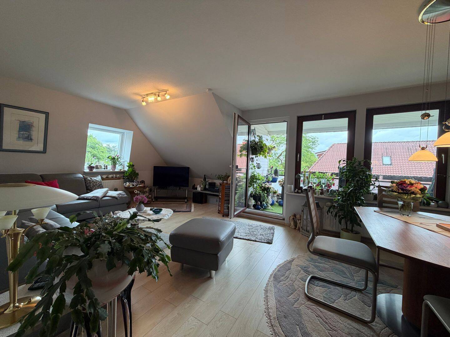 ANFRAGESTOPP! Maisonettewohnung mit Garage in schöner Lage von Huchting, 28259 Bremen (Grolland Kirchhuchting Mittelshuchting Sodenmatt)