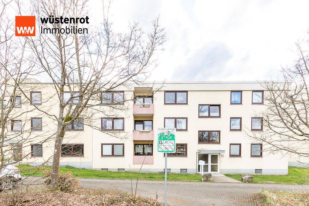 Vermietete 4-Zimmer-Wohnung mit Stellplatz in begehrter Lage von Trier-Tarforst, 54296 Trier