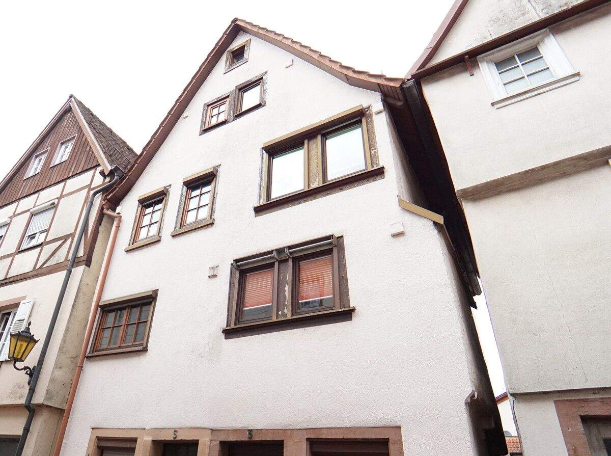 Charmante Doppelhaushälfte im Herzen der Eberbacher Altstadt, 69412 Eberbach