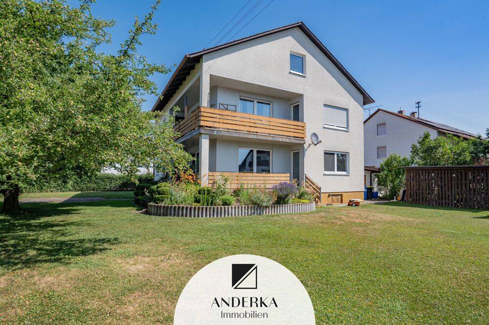 Zweifamilienhaus mit Ausbaureserve, großem Grundstück & frischen Modernisierungen, 89362 Offingen