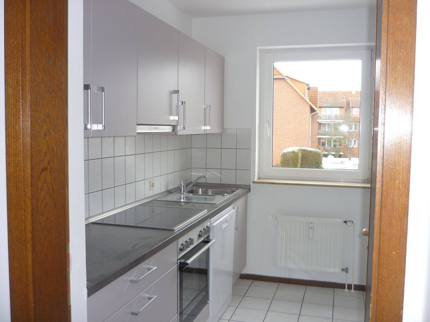 Moderne Wohnung in Bahnhofsnähe, 21423 Winsen (Luhe)