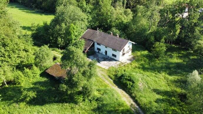 Idyllisches Anwesen in Alleinlage Nähe Tachinger See zu verkaufen !, 84529 Tittmoning