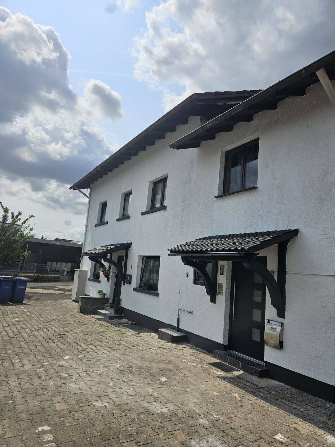 Mehrfamilienhaus / Gewerbeobjekt – ideal für Praxis, Büro, Ergo, Kanzlei usw., 61231 Bad Nauheim