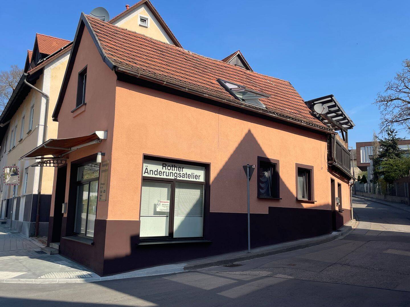 Stadthaus mit grosser Dachterrasse für Singles, 91154 Roth