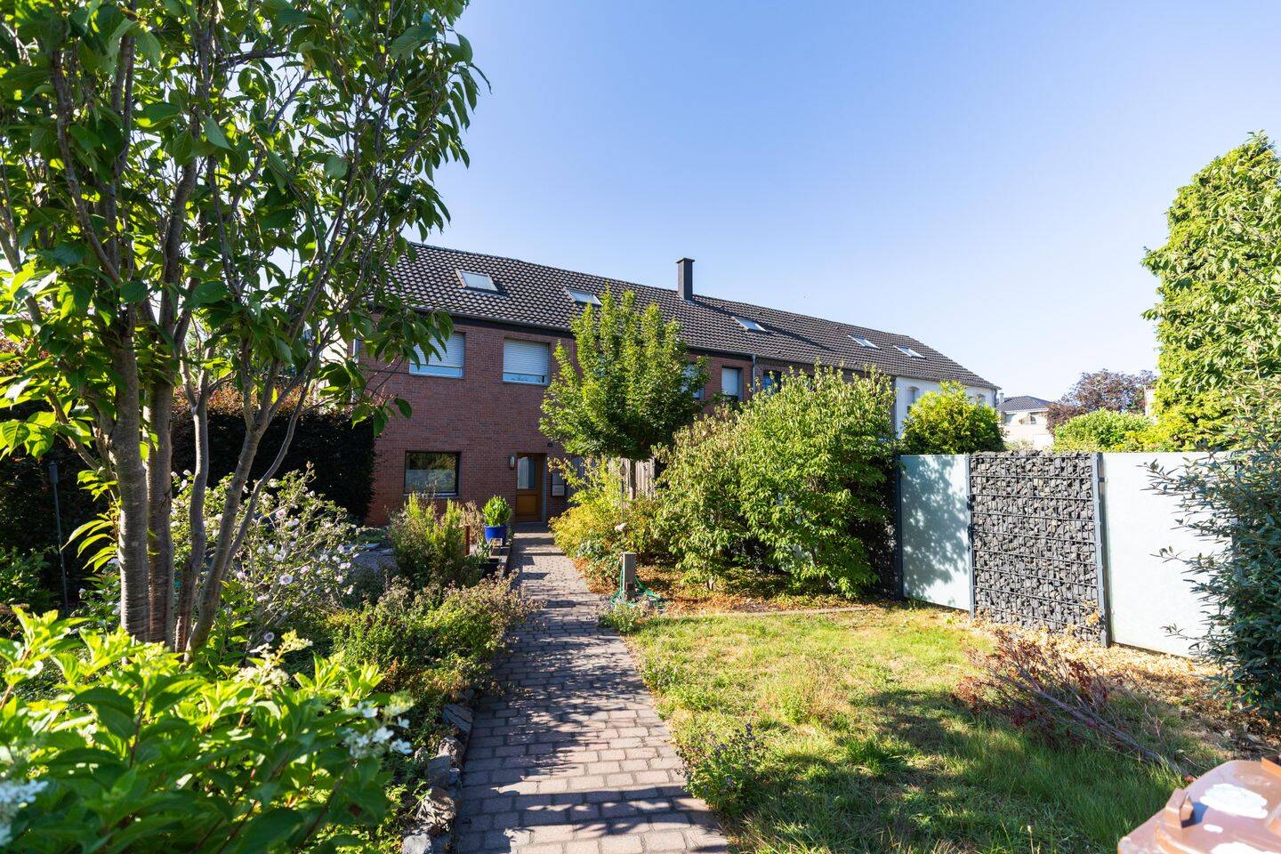 Attraktives Reihenendhaus in Mönchengladbach – Ideal zum Fertigstellen nach Ihren Wünschen, 41066 Mönchengladbach (Bettrath Neuwerk Uedding)