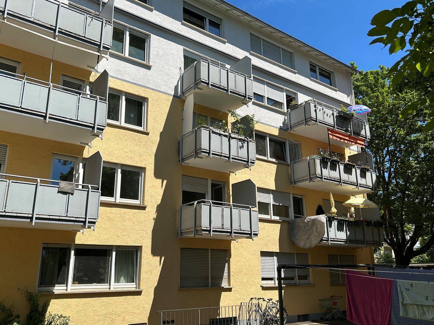 Geräumige 4 Zimmer Wohnung in Freiburg – Zähringen, 79108 Freiburg im Breisgau (Brühl Herdern Hochdorf Lehen Zähringen)