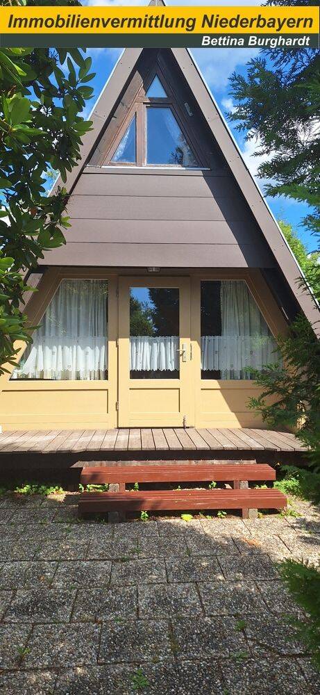 ROMANTISCHES NUR -DACH – HAUS DIREKT IM GRÜNEN, 94065 Waldkirchen