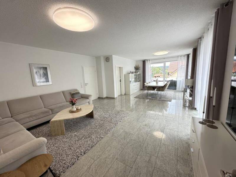 Exklusives Mietobjekt in Innenstadtnähe! Modernes Einfamilienwohnhaus mit Carport in Melsungen, 34212 Melsungen