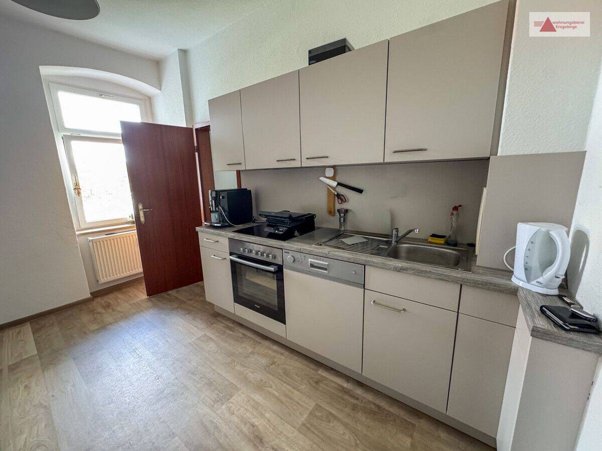 Möblierte 3-Raum-Erdgeschosswohnung auf dem Zeller Berg, 8280 Aue-Bad Schlema