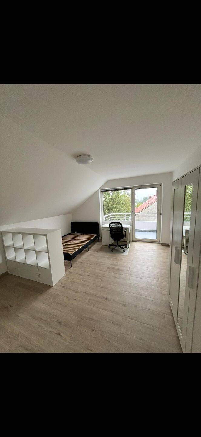 2 citynahe Apartments zu vermieten, Balkon, Stellplatz, 33613 Bielefeld (Babenhausen Gellershagen Innenstadt)