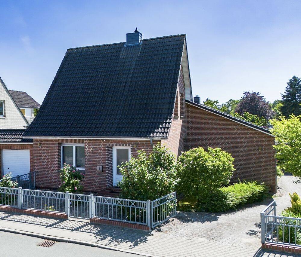 Grünes Paradies in Lauenburg – Einfamilienhaus mit sonnigem Garten, 21481 Lauenburg/Elbe