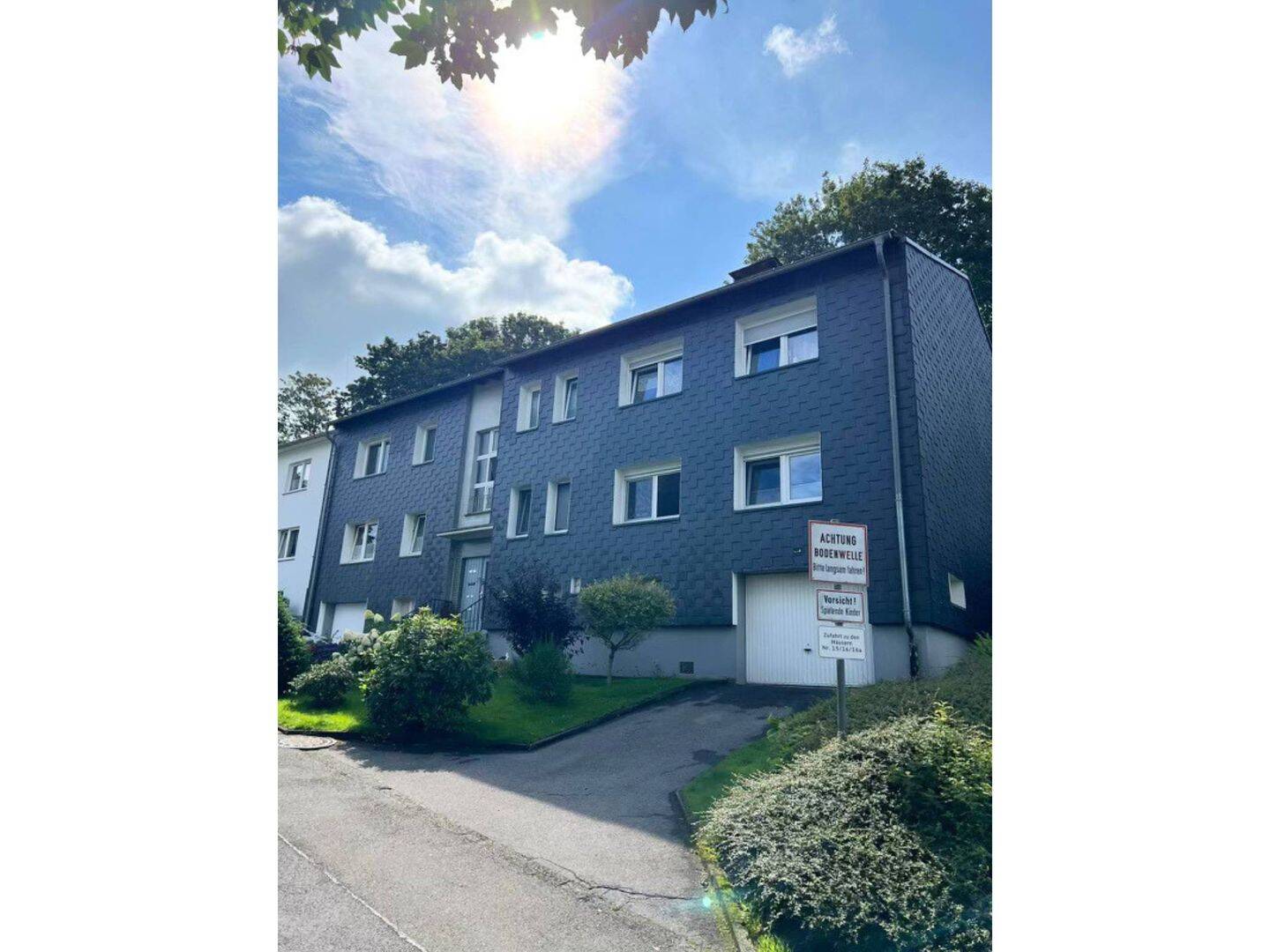 Grüne Oase im Erdgeschoss: Gemütliche 3-Zimmer-Wohnung mit eigenem Garten, Balkon & Keller, 42855 Remscheid (Innen Lüttringhausen Nord Süd West)