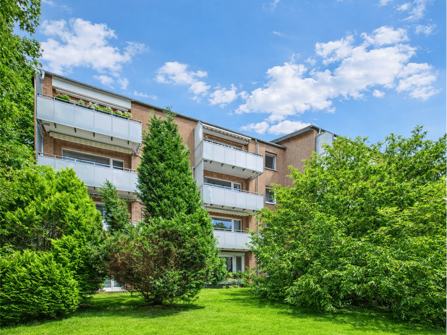 Hochwertig, saniert, sonnige Endetage, 22523 Hamburg (Eimsbüttel Eidelstedt)