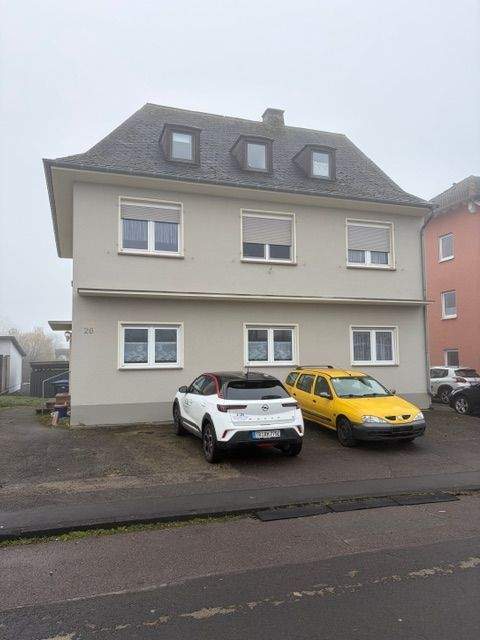 Kleine Dachgeschoßwohnung in Saarburg-Beurig, 54439 Saarburg