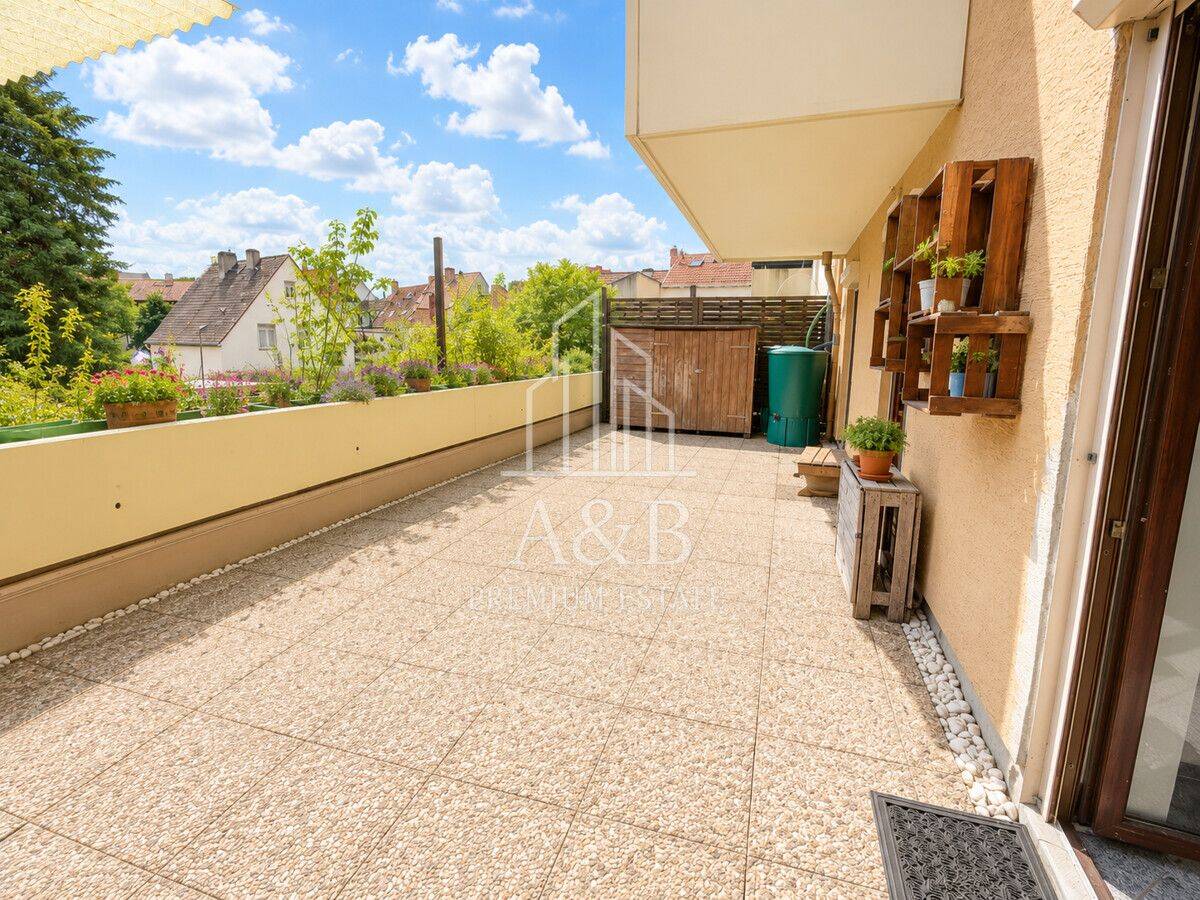** Familienfreundliche 4-ZKB-Wohnung mit Balkon, Terrasse, Dachterrasse und Domblick **, 67547 Worms (Innenstadt Weinsheim)